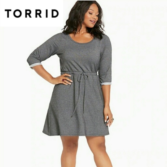 torrid Dresses & Skirts - Super cute grey pocket dress!!